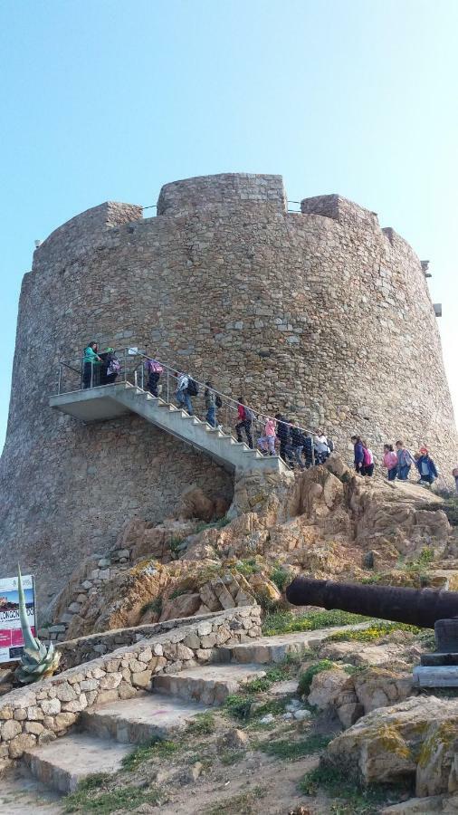 Appartamento Fronte Mare Santa Teresa Gallura Bagian luar foto